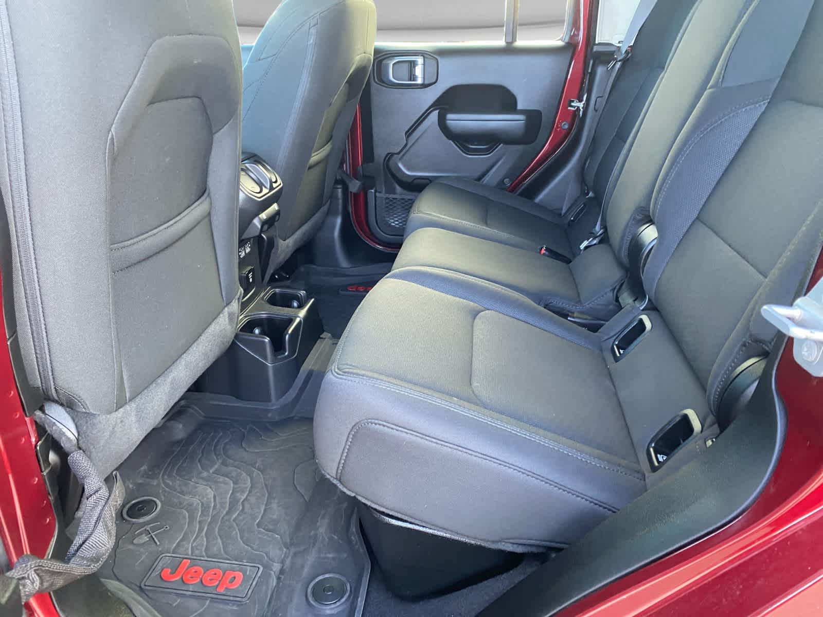 2022 Jeep Gladiator Sport S