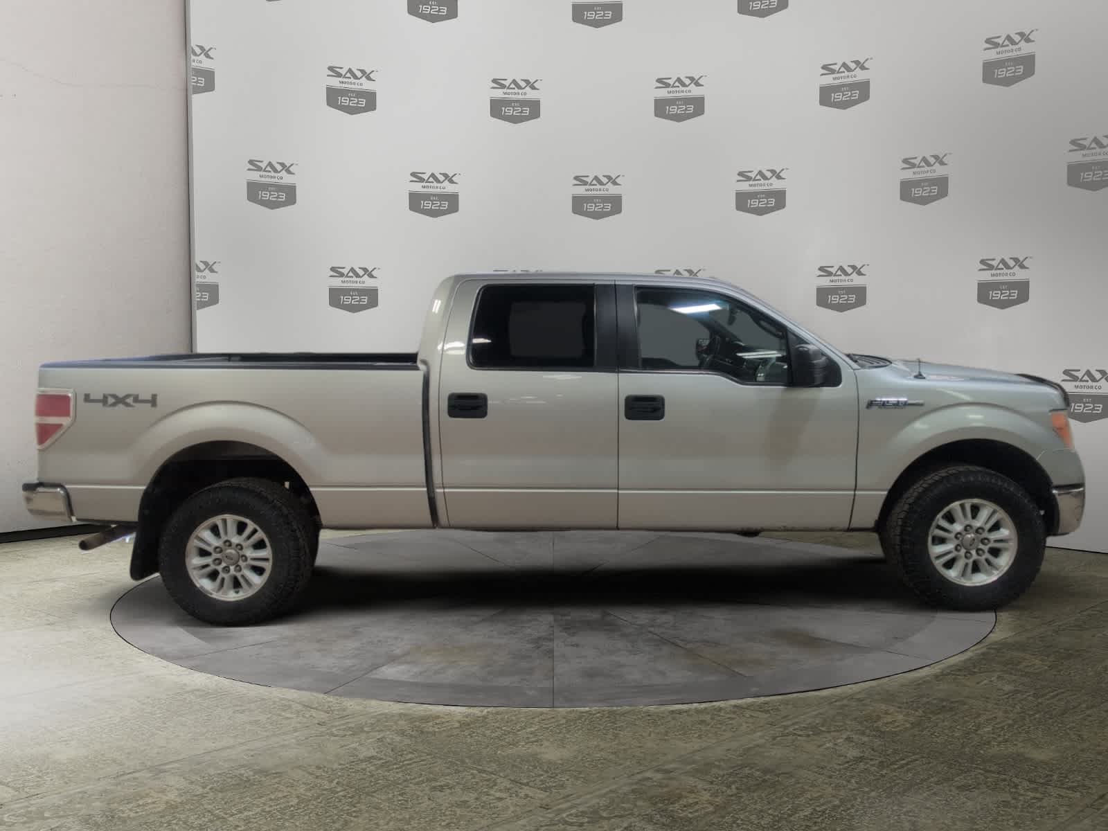 2014 Ford F-150 XL w/HD Payload Pkg