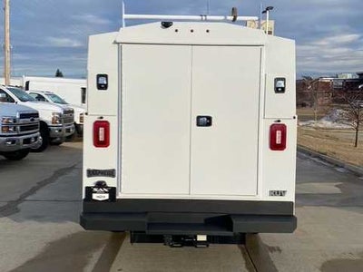 2025 Chevrolet Express Cutaway 3500 1WT