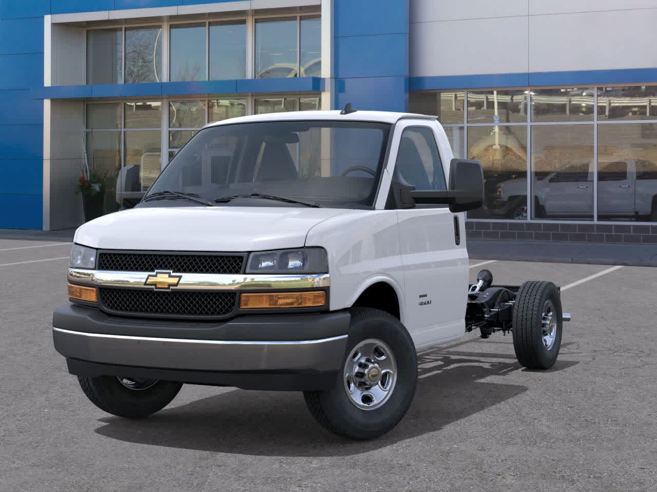 2025 Chevrolet Express Cutaway 3500 1WT