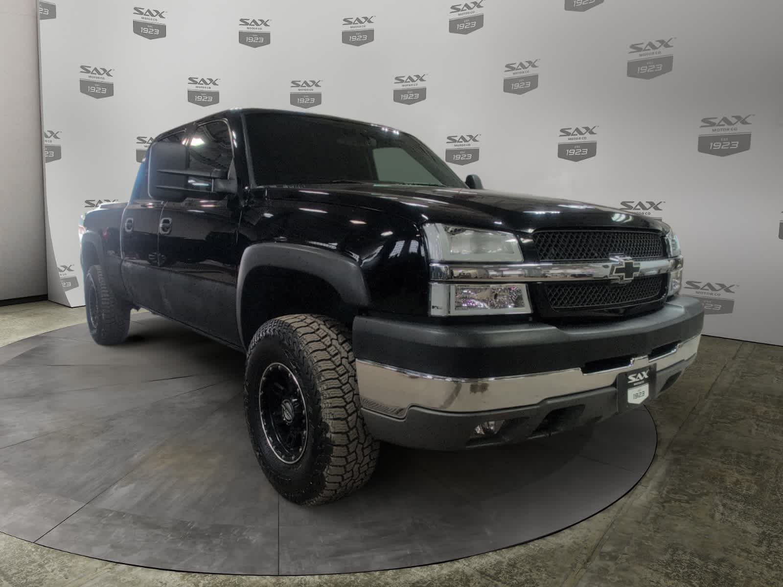 2004 Chevrolet Silverado 2500 HD LS