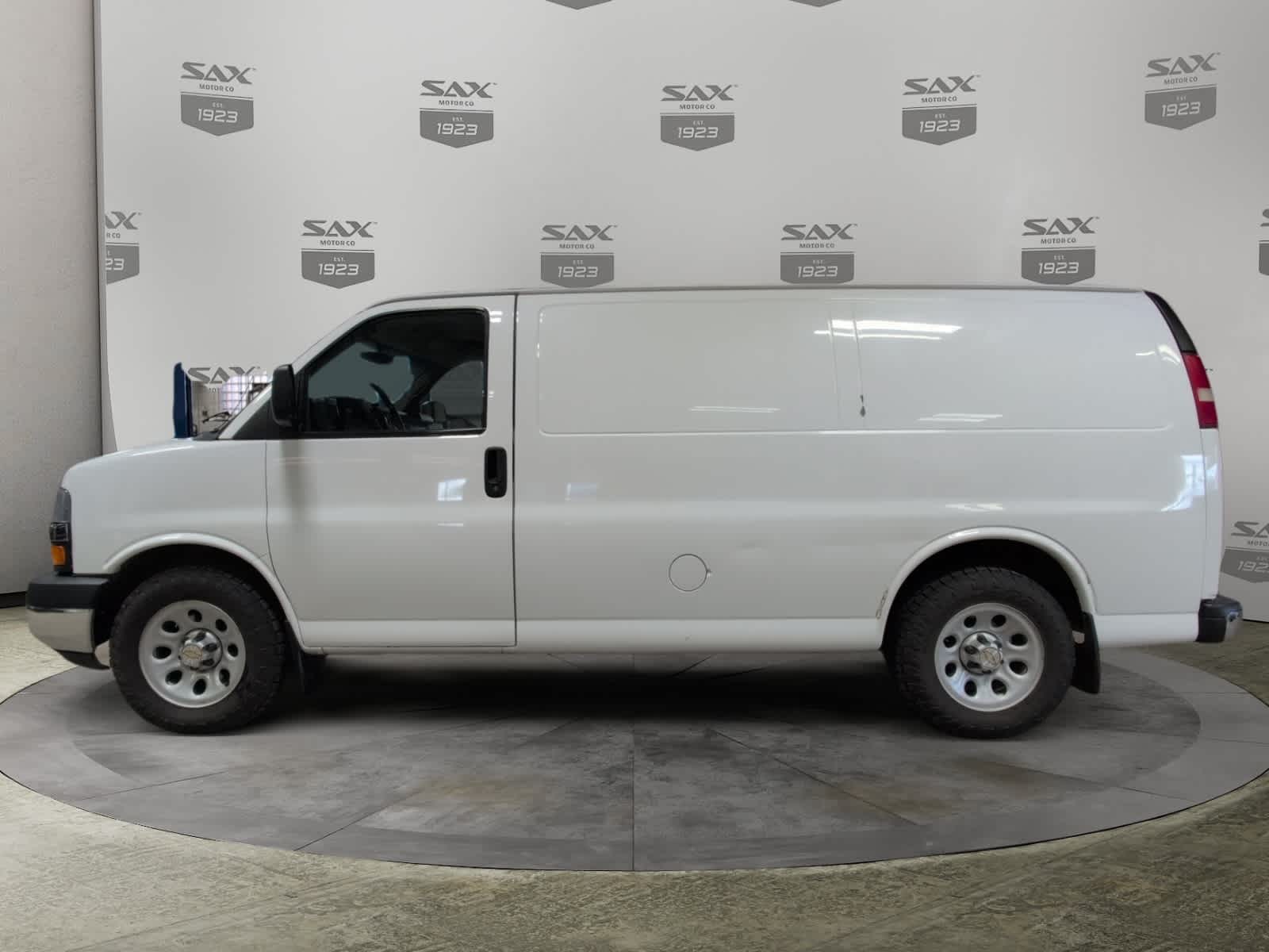 2012 Chevrolet Express Cargo 1500 Work Van