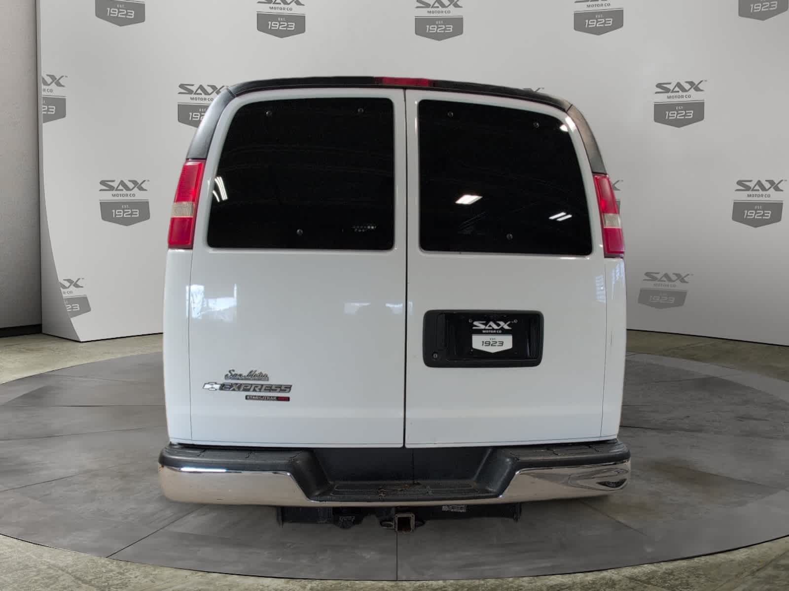 2012 Chevrolet Express Cargo 1500 Work Van
