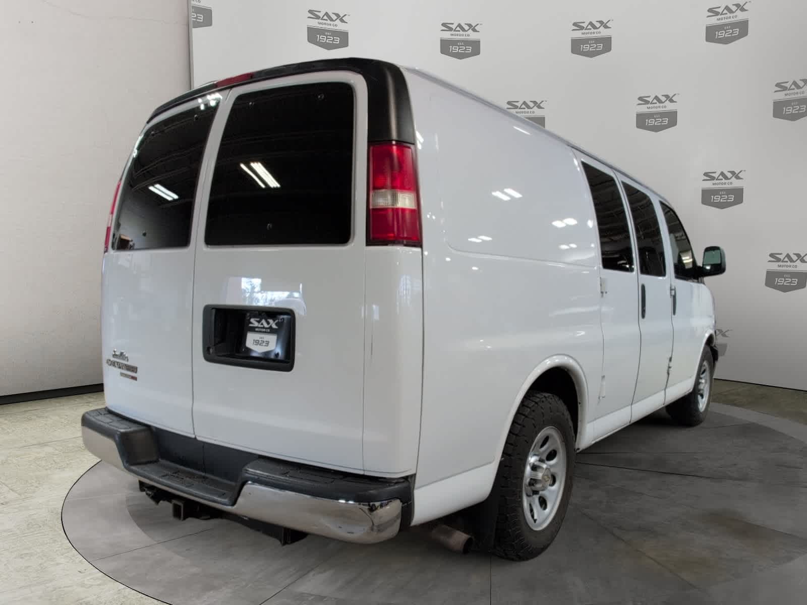 2012 Chevrolet Express Cargo 1500 Work Van