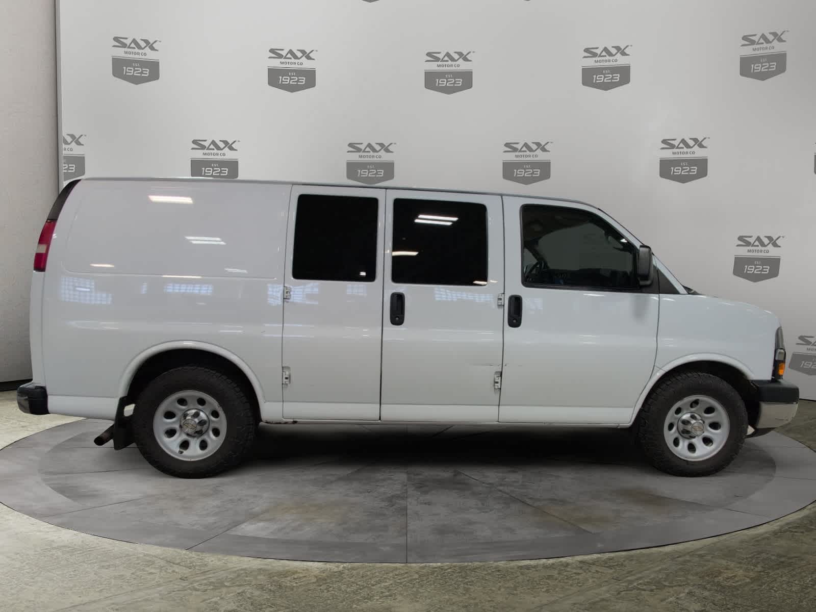 2012 Chevrolet Express Cargo 1500 Work Van