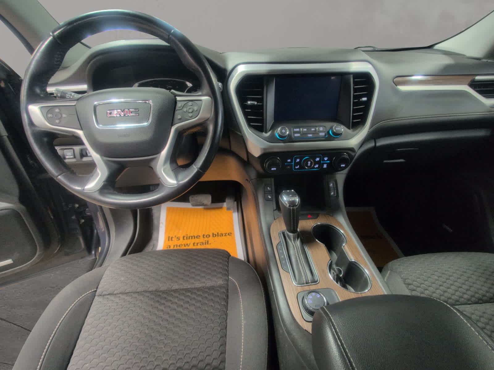 2019 GMC Acadia SLE