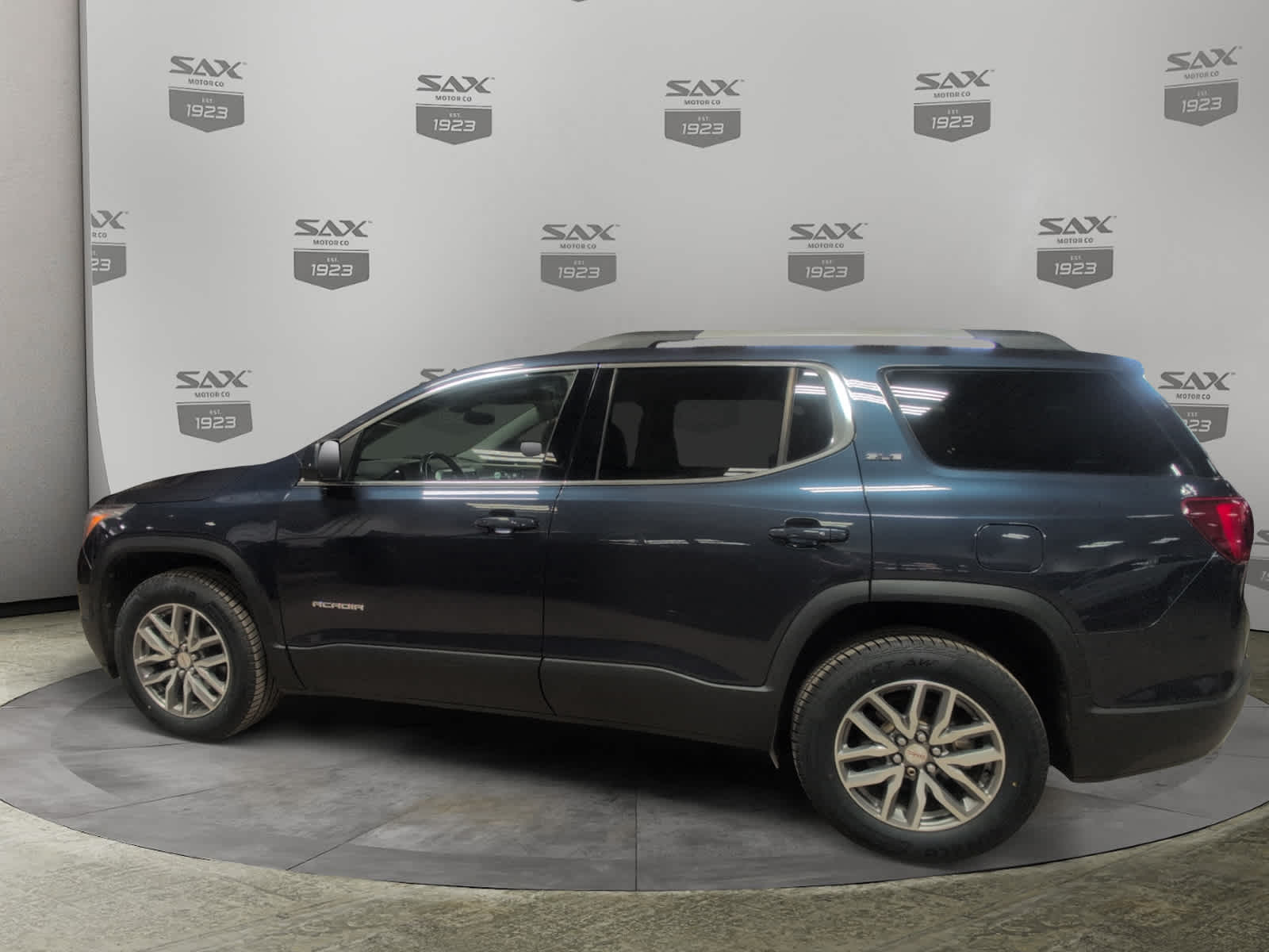 2019 GMC Acadia SLE