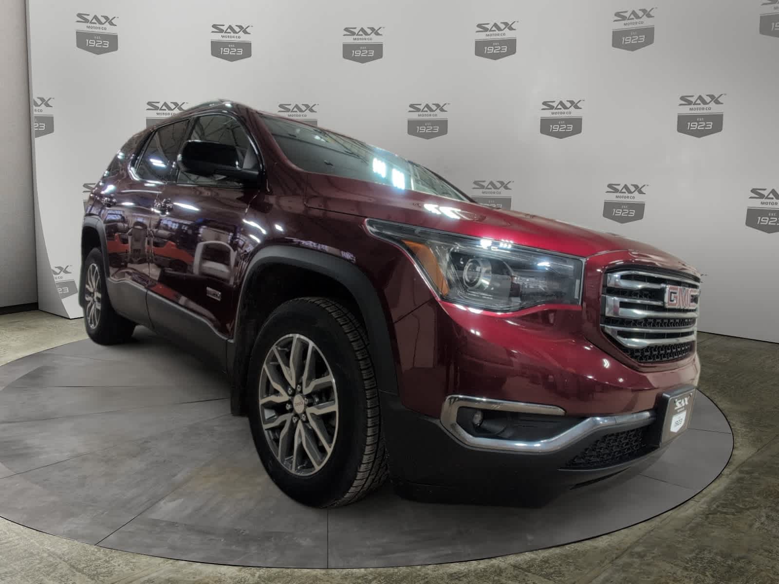 2017 GMC Acadia SLE