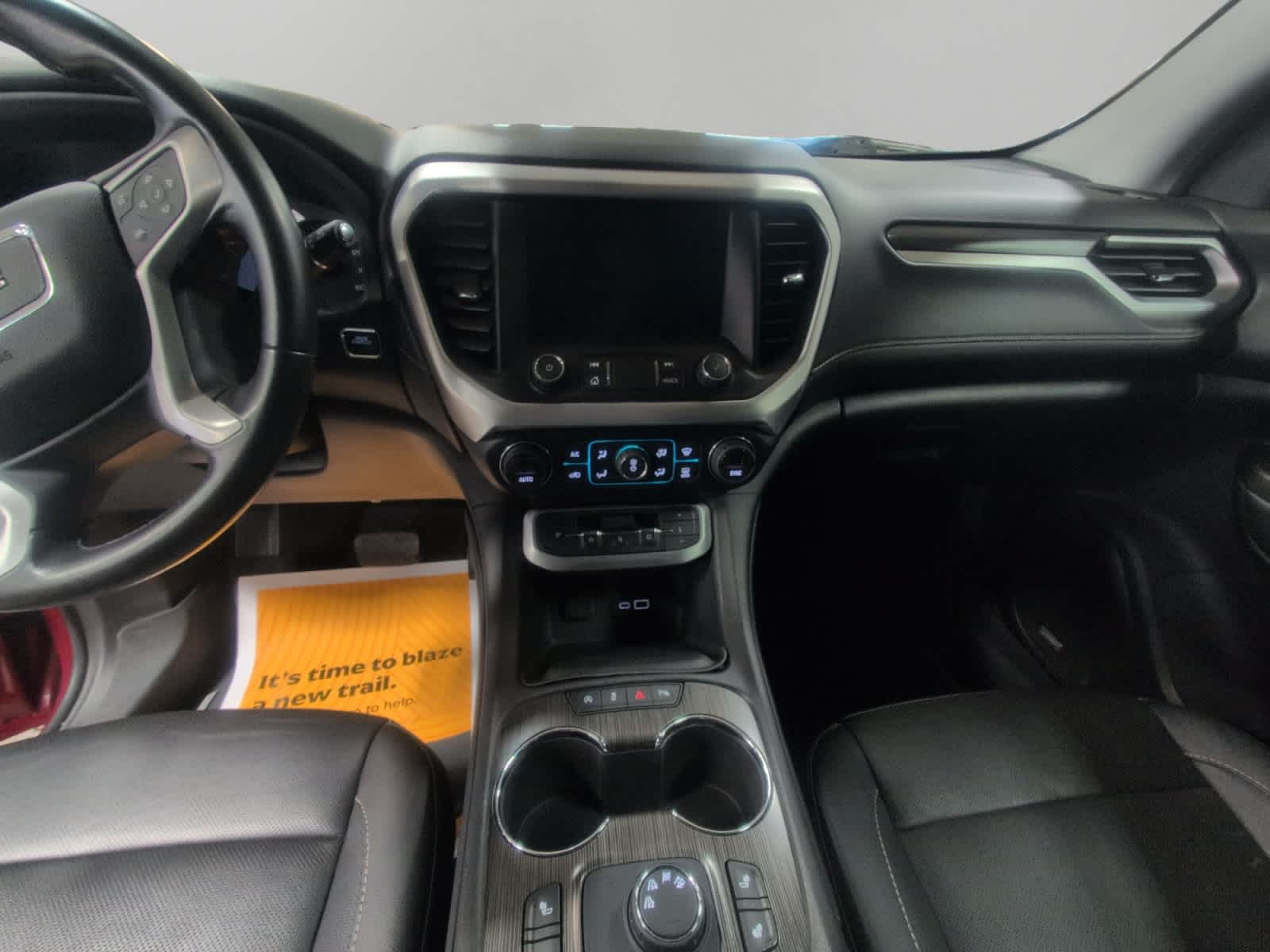 2020 GMC Acadia SLT