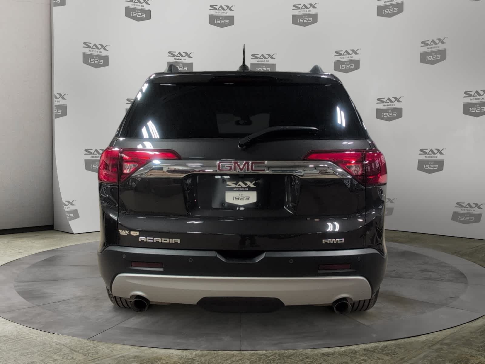 2018 GMC Acadia SLT