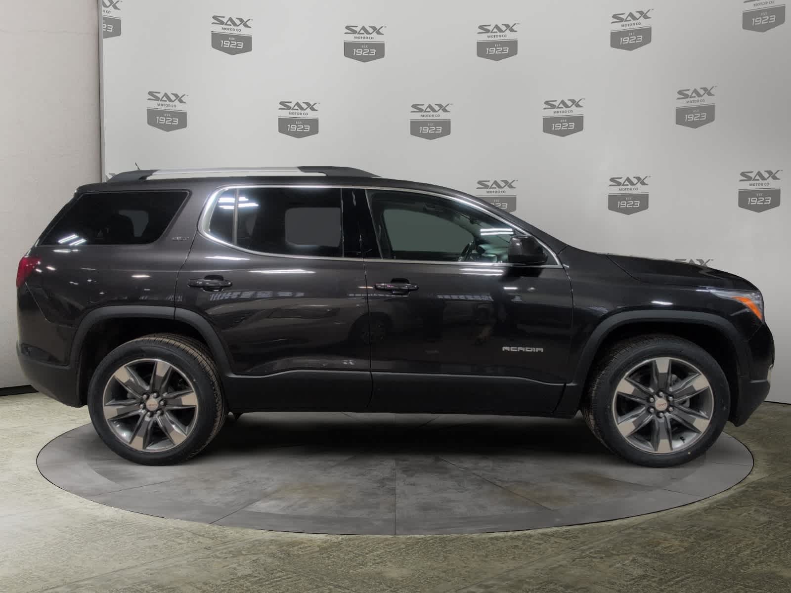 2018 GMC Acadia SLT