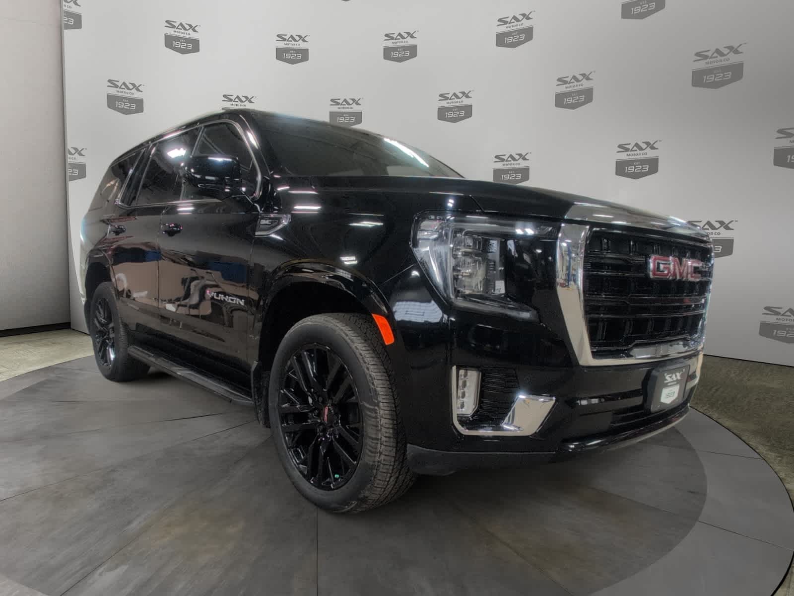 2023 GMC Yukon SLE