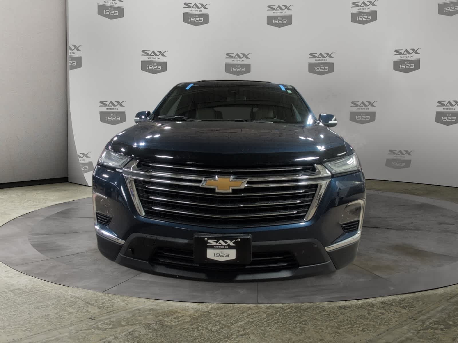 2022 Chevrolet Traverse LT Leather