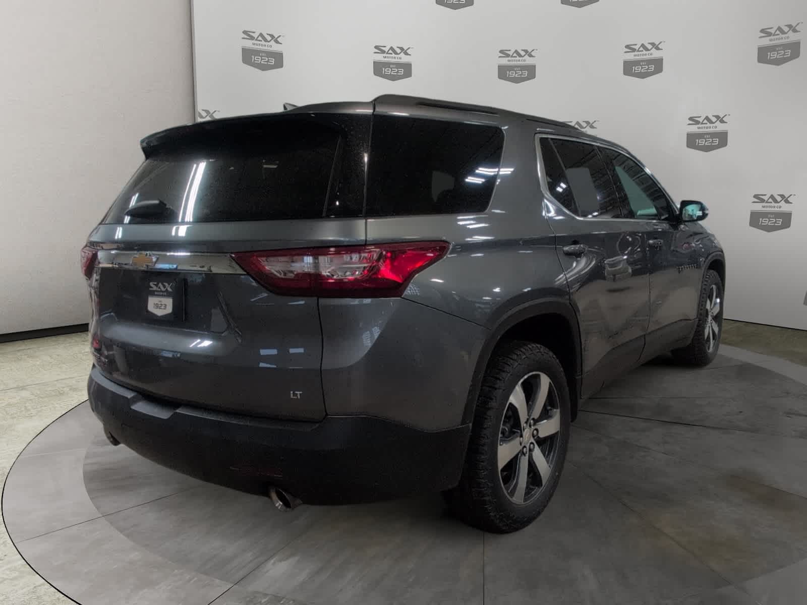 2020 Chevrolet Traverse LT Leather