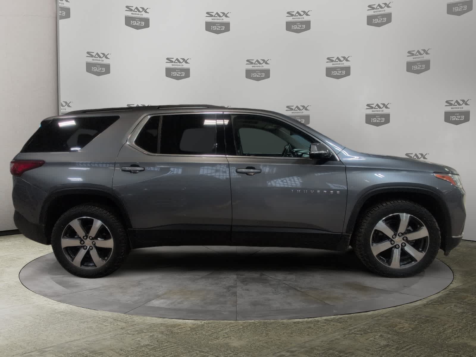 2020 Chevrolet Traverse LT Leather