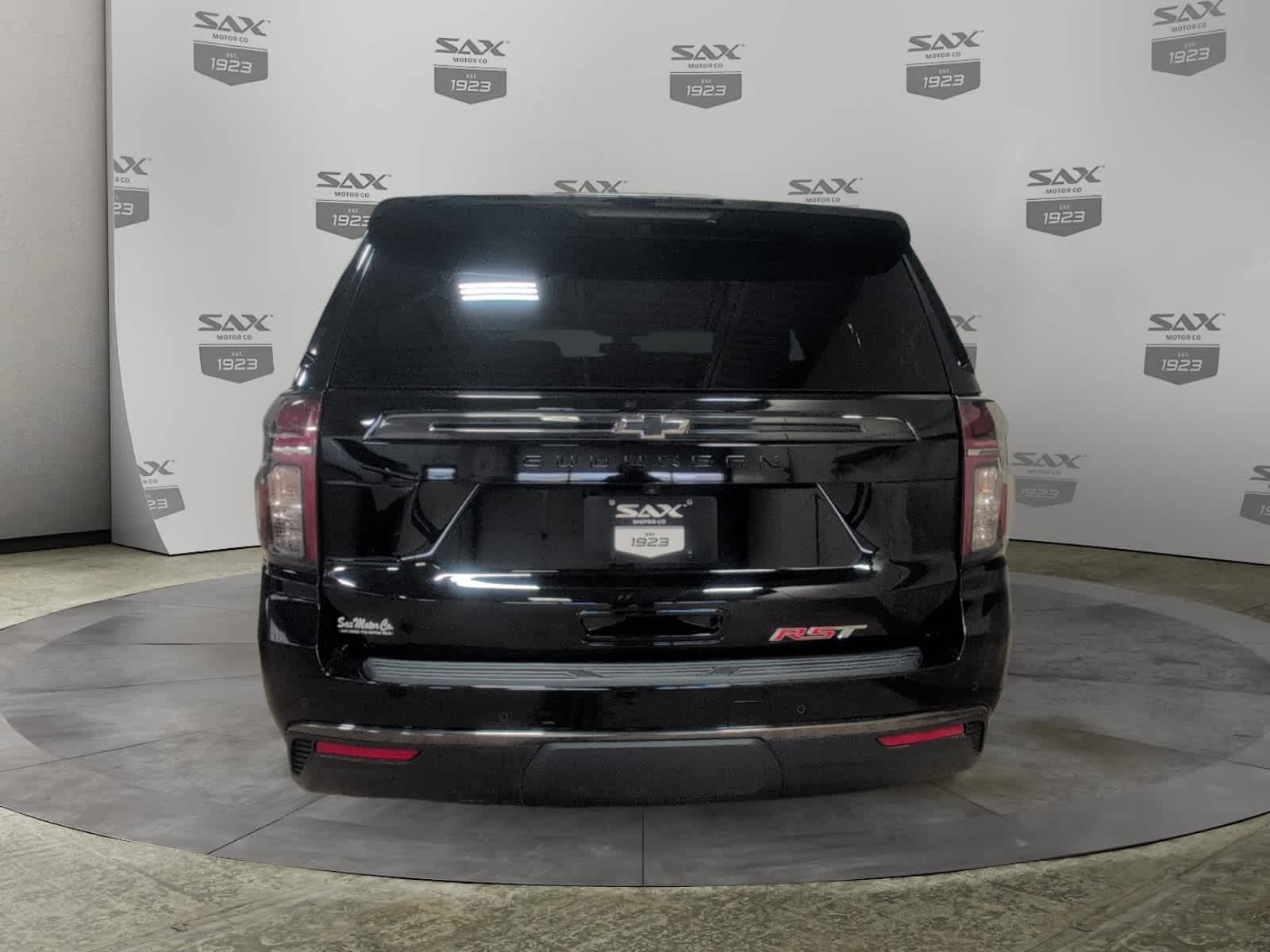 2022 Chevrolet Suburban RST