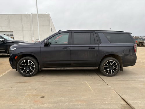 2022 Chevrolet Suburban RST