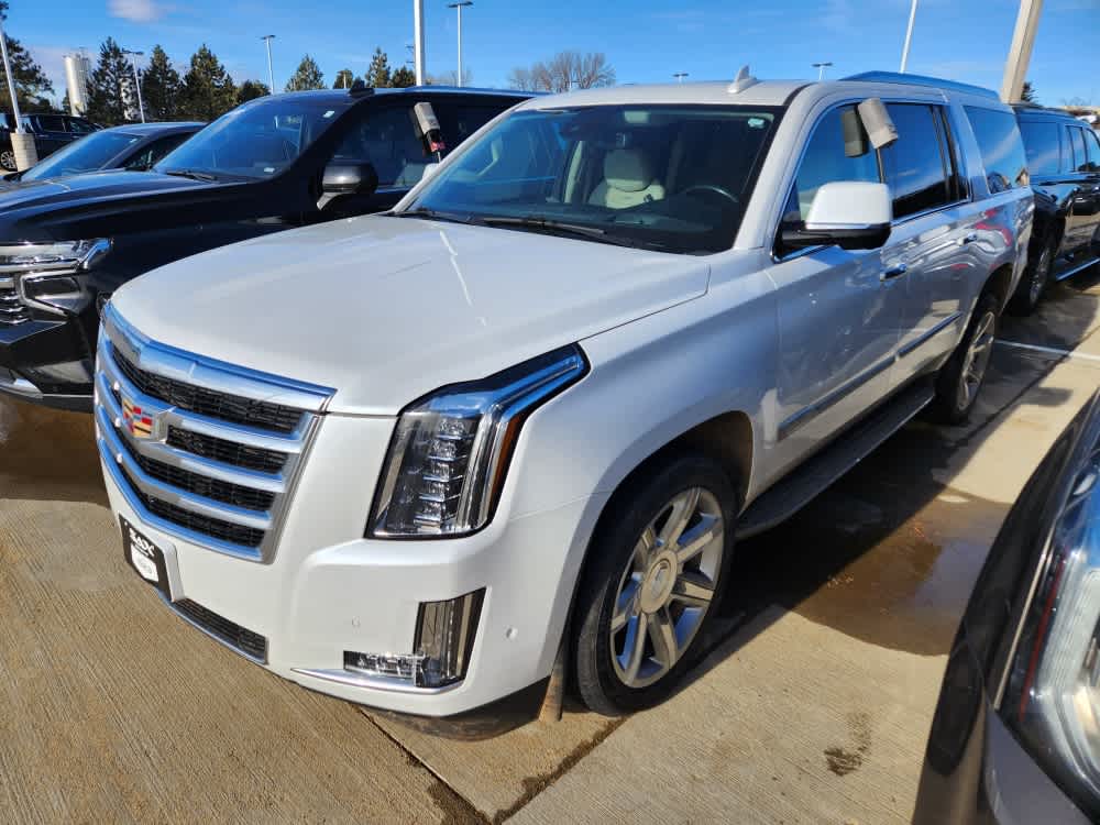 2020 Cadillac Escalade ESV Luxury
