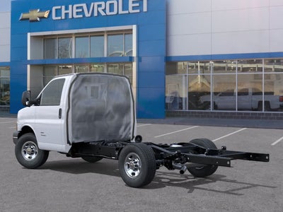2026 Chevrolet Express Cutaway 3500 1WT