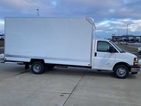 2025 Chevrolet Express Cutaway 4500 2WT