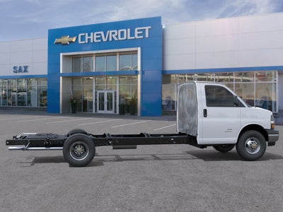 2025 Chevrolet Express Cutaway 4500 2WT