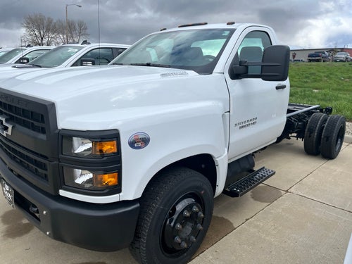 2023 Chevrolet Silverado 5500 HD Work Truck