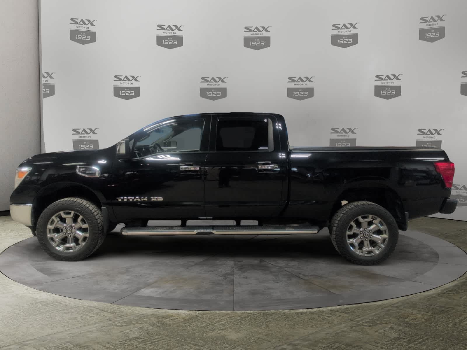 2018 Nissan Titan XD SL