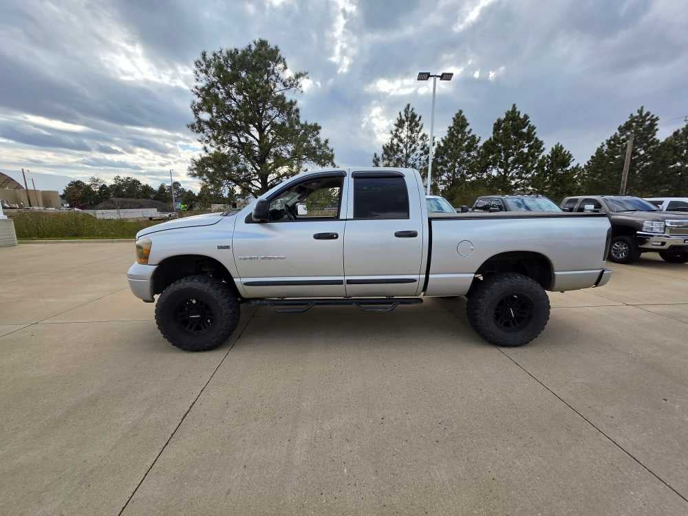 2006 Dodge Ram 2500 SLT 4X4 Quad Cab SWB's photo
