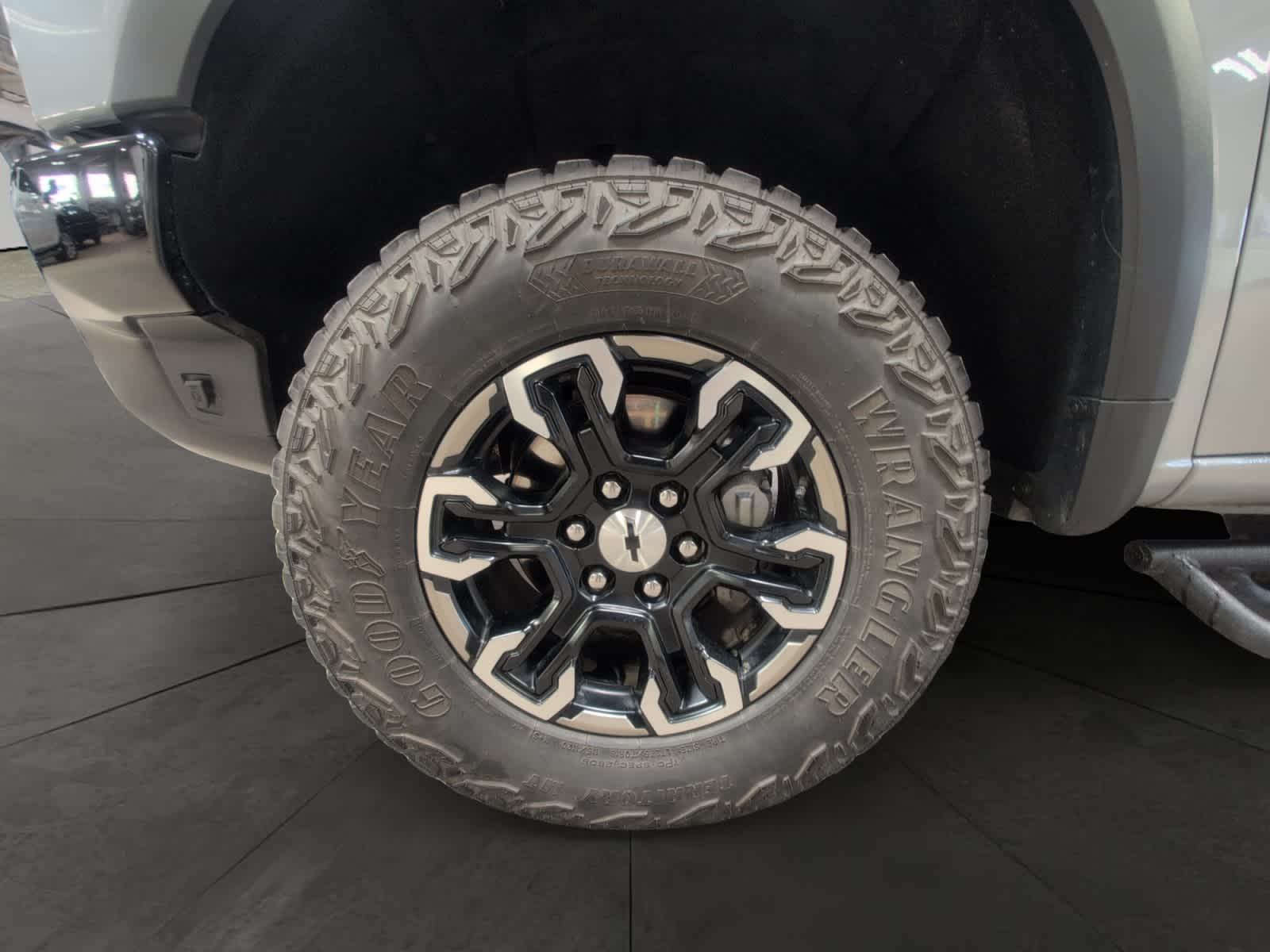 2025 Chevrolet Silverado 1500 ZR2