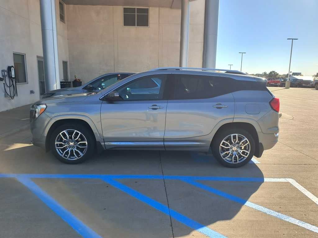 2024 GMC Terrain