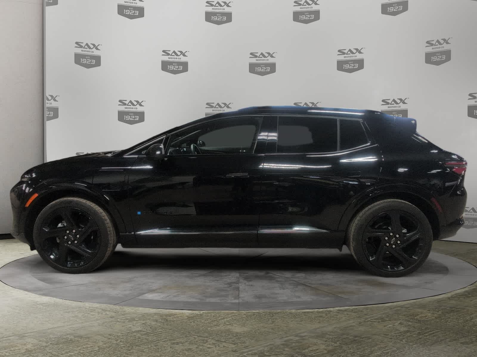 Used 2024 Chevrolet Equinox EV Launch Edition with VIN 3GN7DPRR4RS218811 for sale in Dickinson, ND