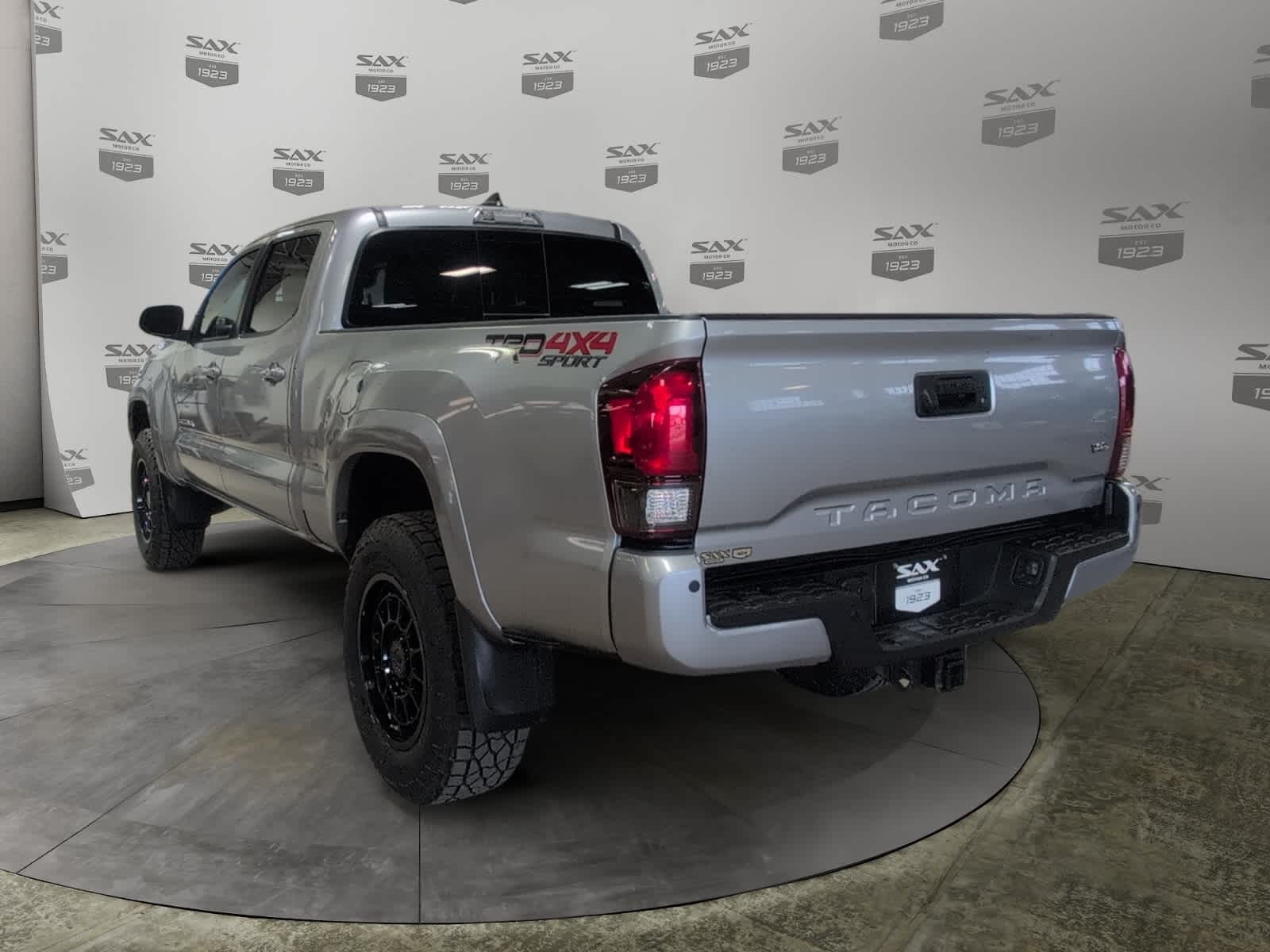 2018 Toyota Tacoma SR5