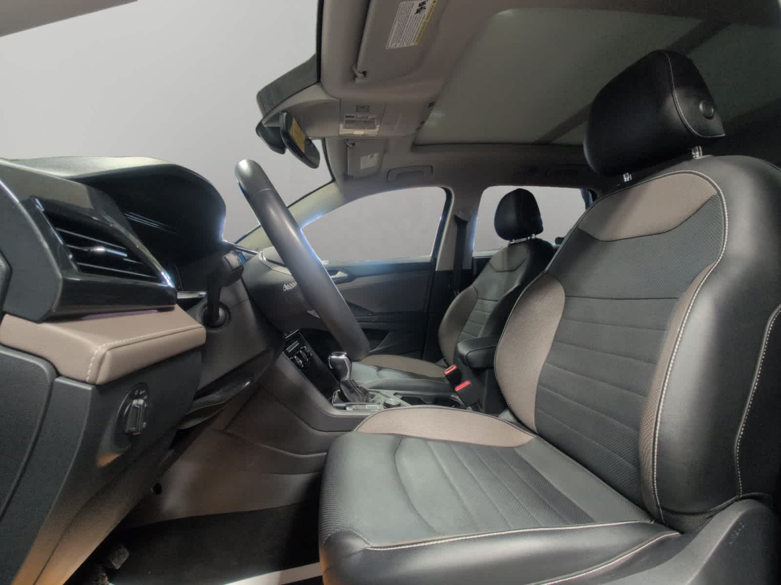 2022 Volkswagen Taos SEL