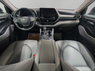 2020 Toyota Highlander Hybrid XLE