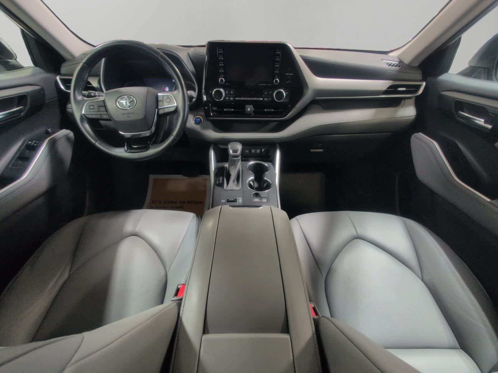 2020 Toyota Highlander Hybrid XLE