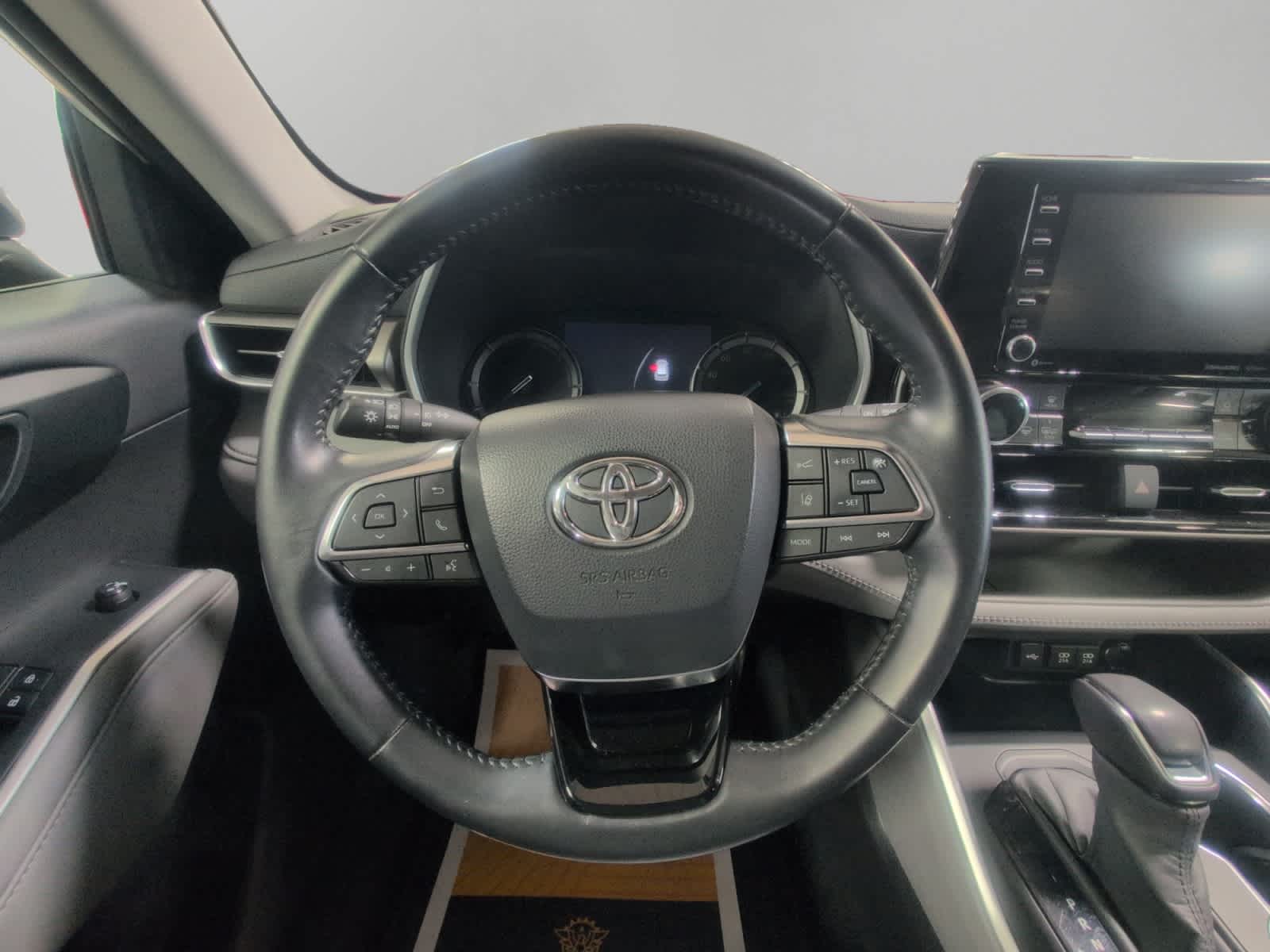 2020 Toyota Highlander Hybrid XLE