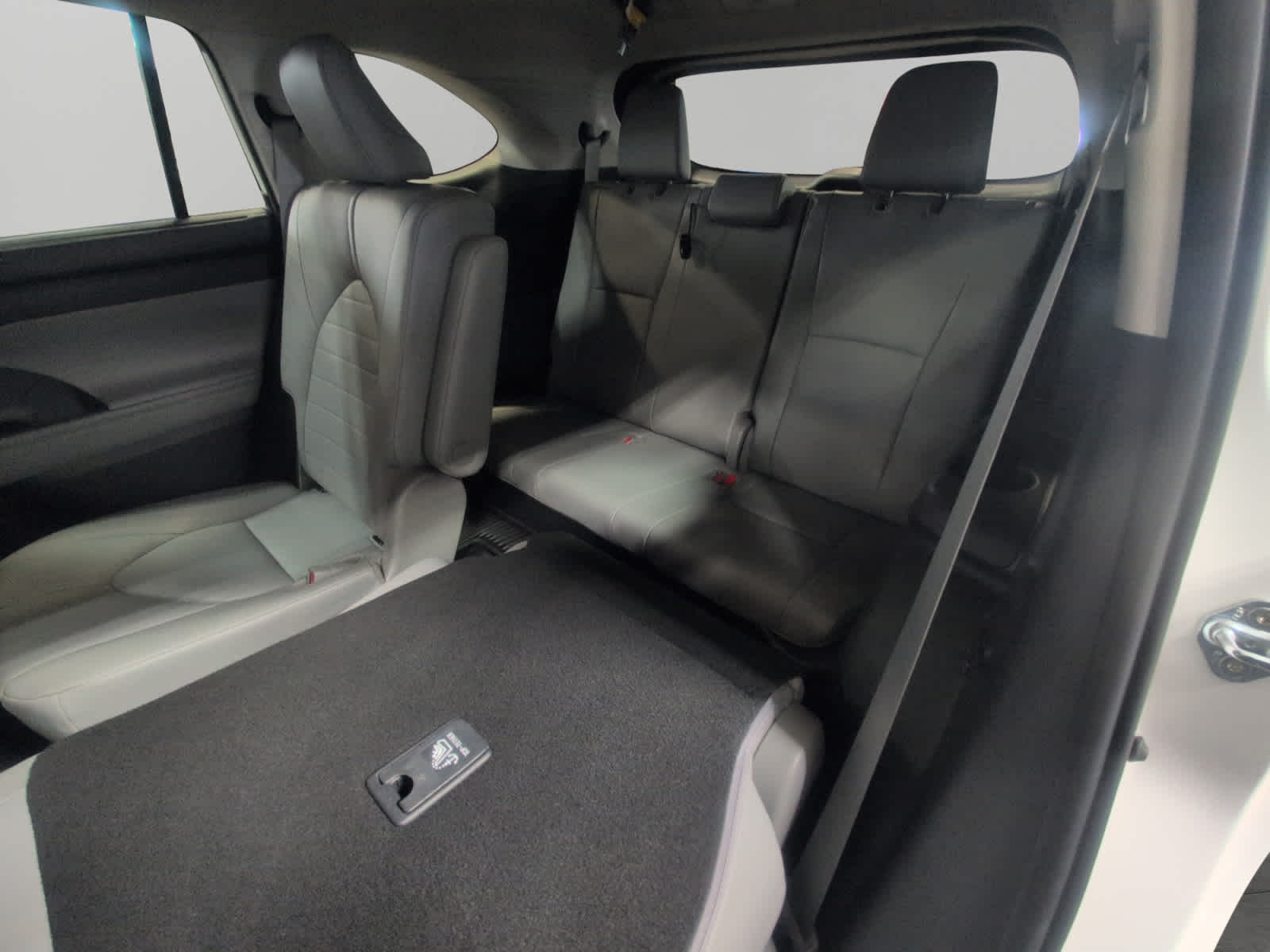 2020 Toyota Highlander Hybrid XLE