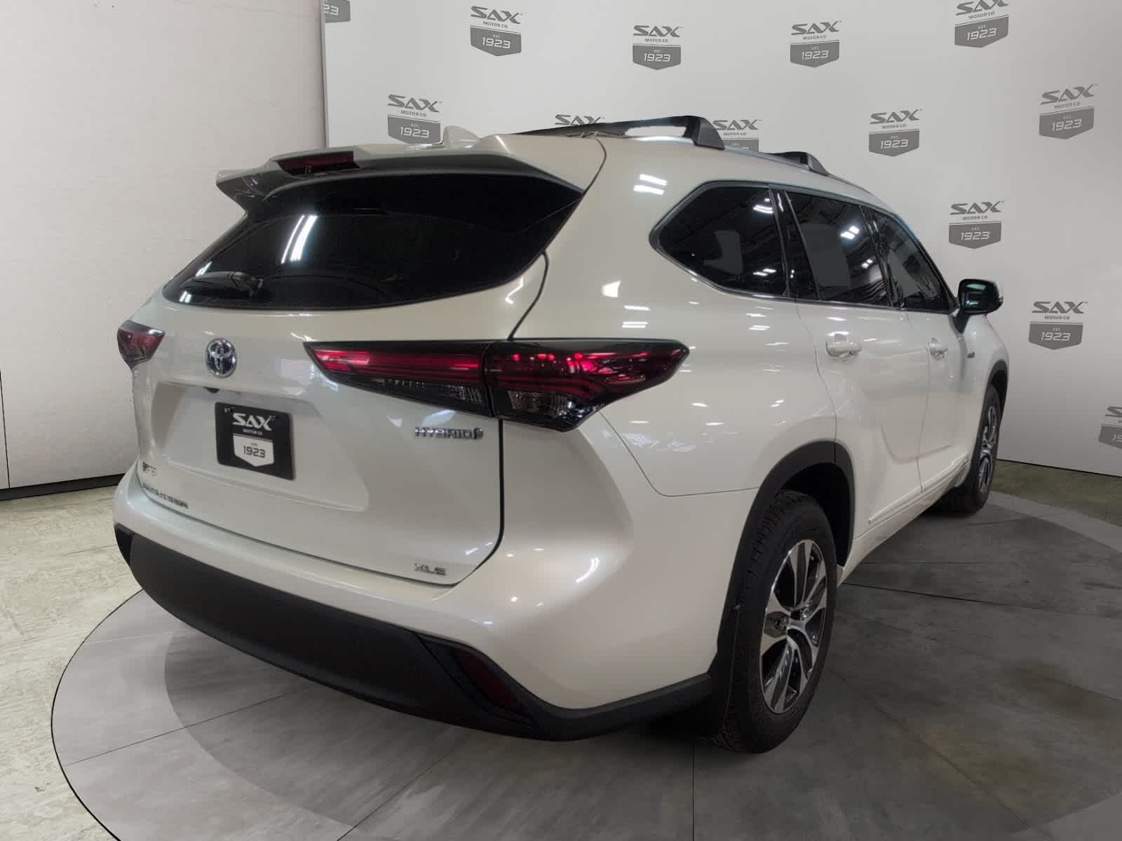 2020 Toyota Highlander Hybrid XLE