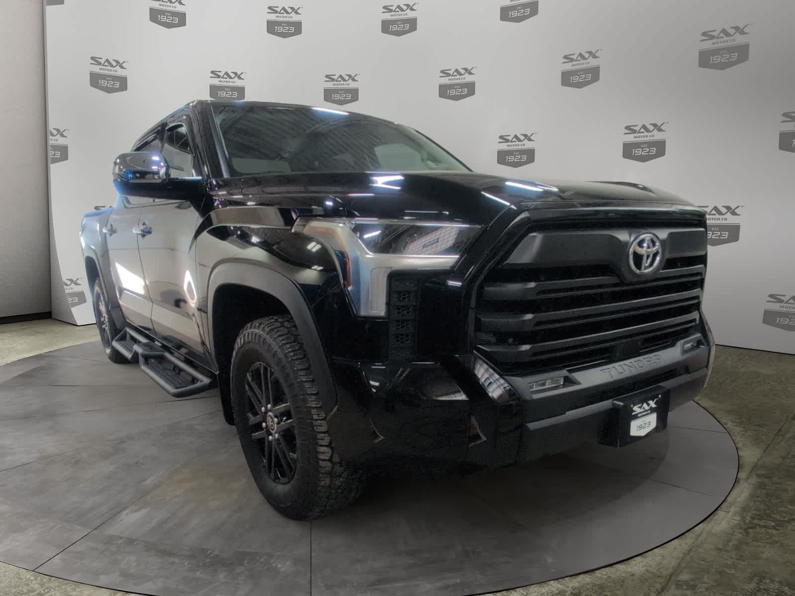 2023 Toyota Tundra 4WD SR5