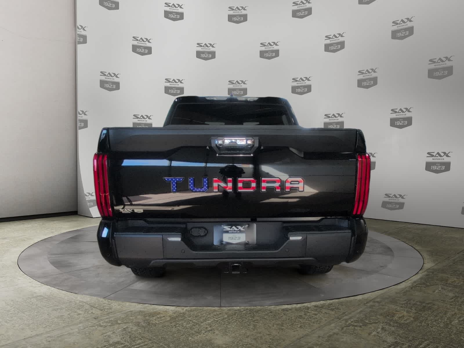 2023 Toyota Tundra 4WD SR5