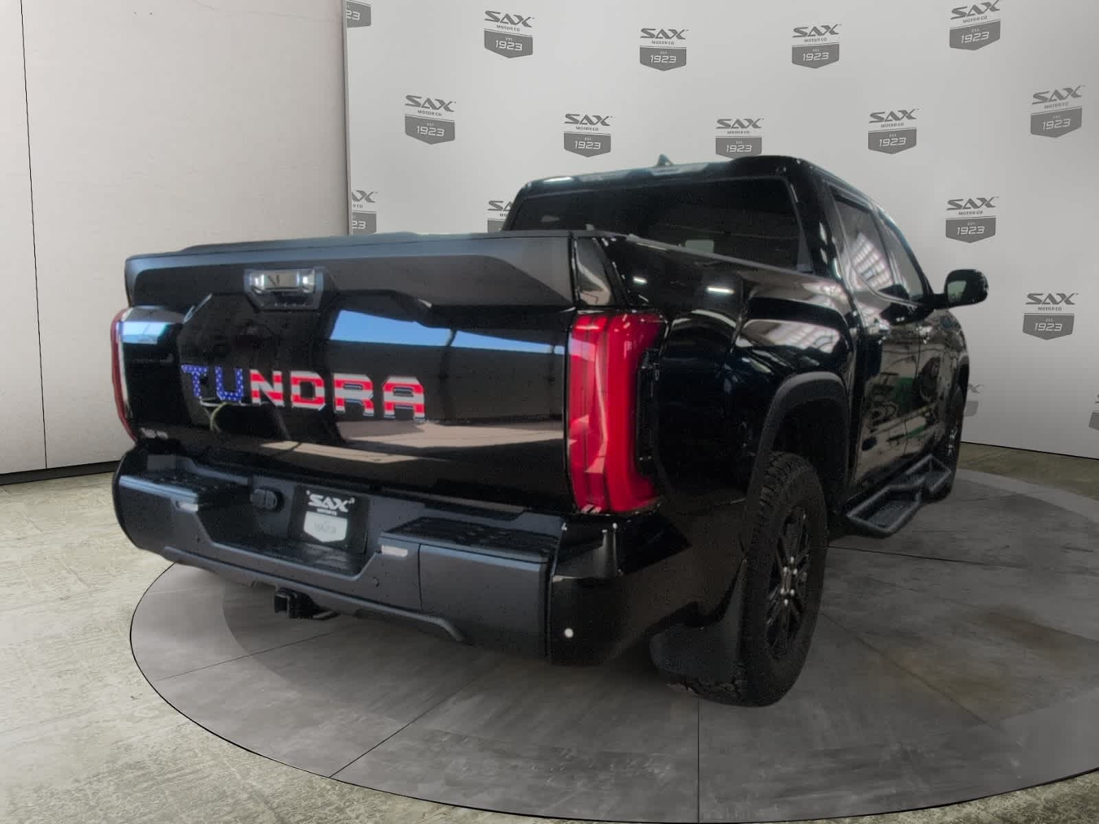 2023 Toyota Tundra 4WD SR5