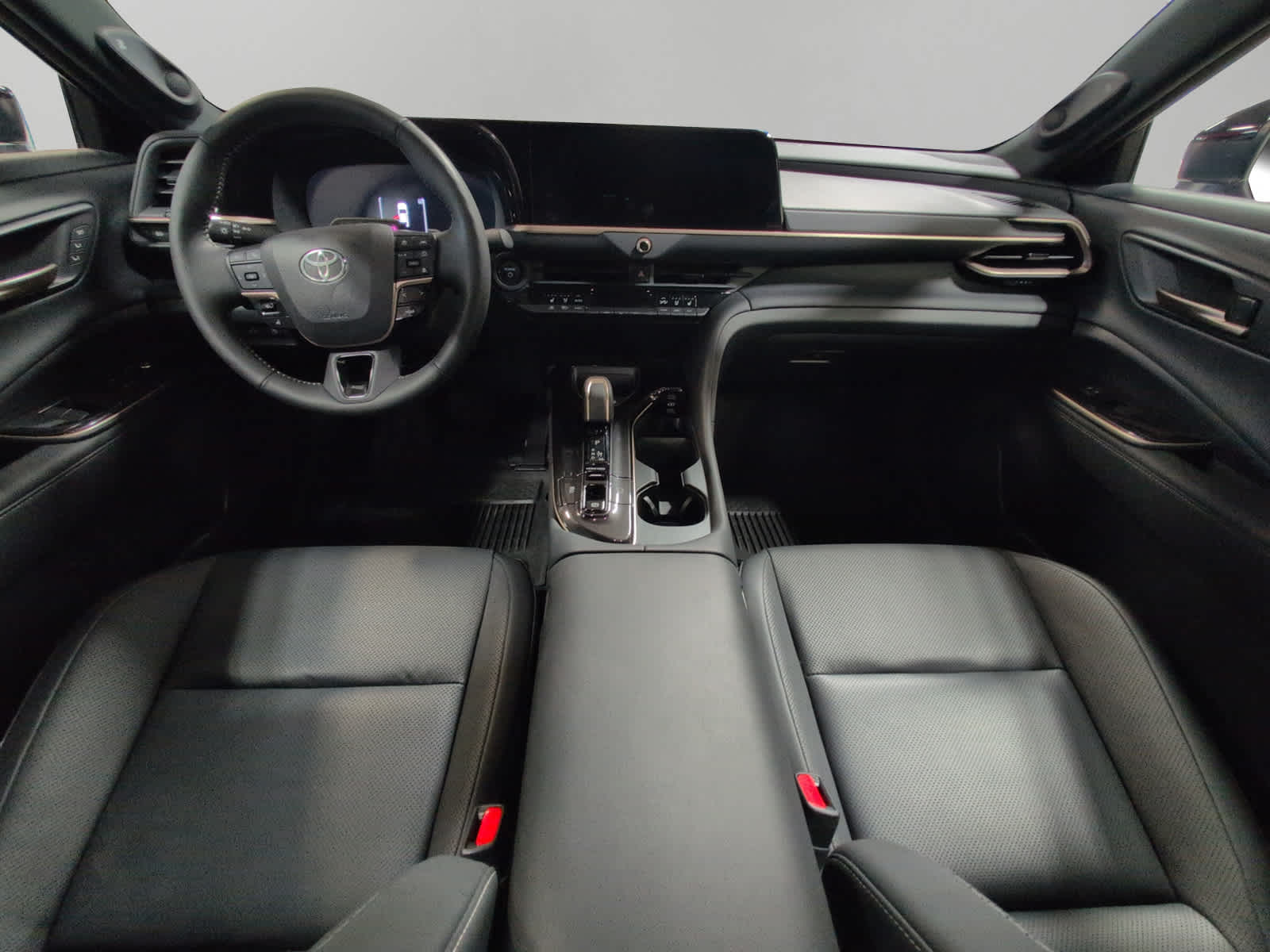 2024 Toyota Crown Platinum