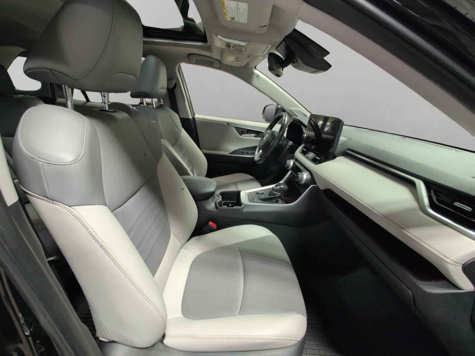 2023 Toyota RAV4 Limited