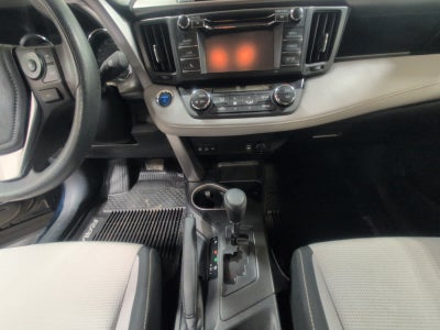 2018 Toyota RAV4 Hybrid LE Plus