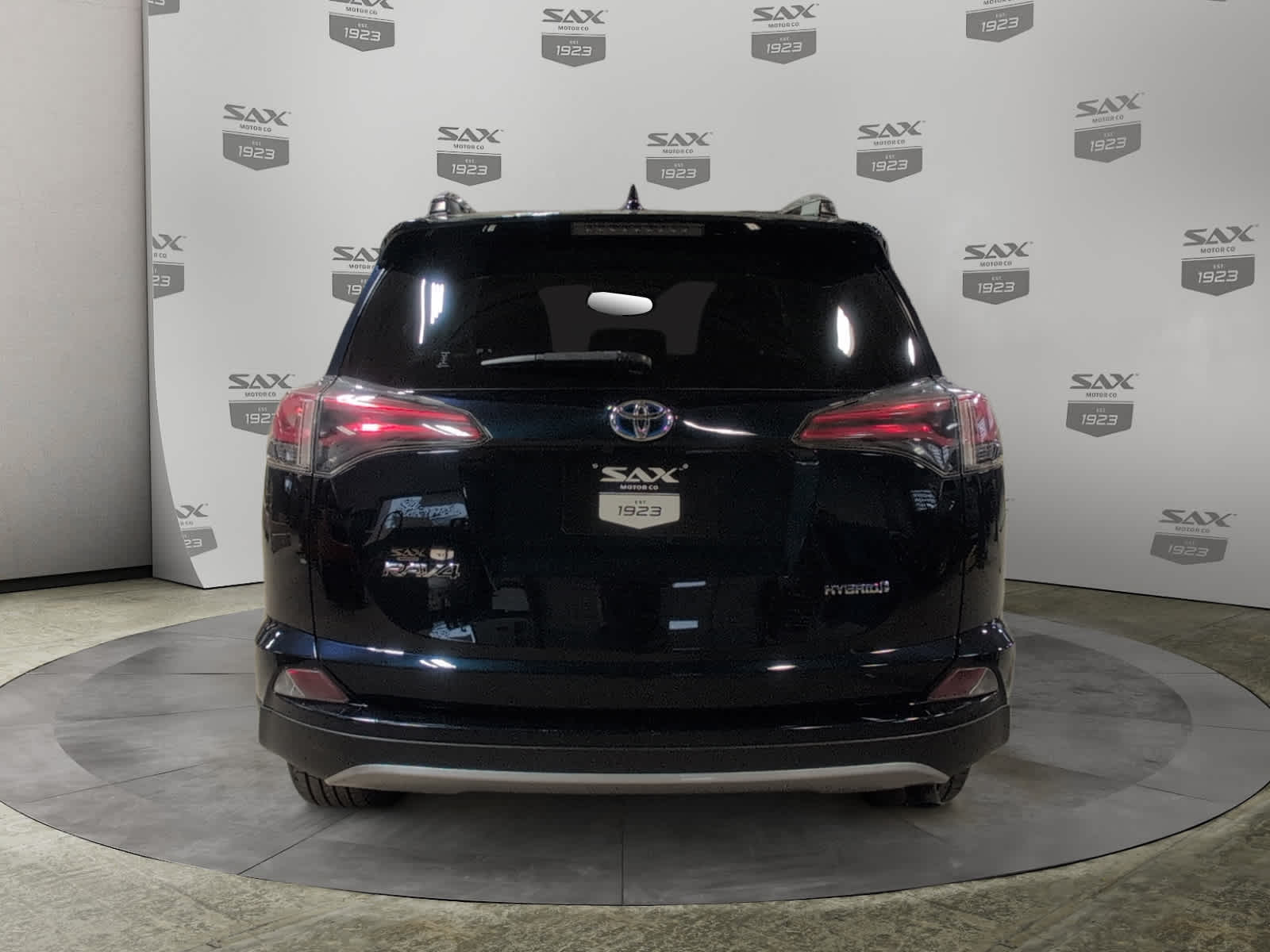 2018 Toyota RAV4 Hybrid LE Plus