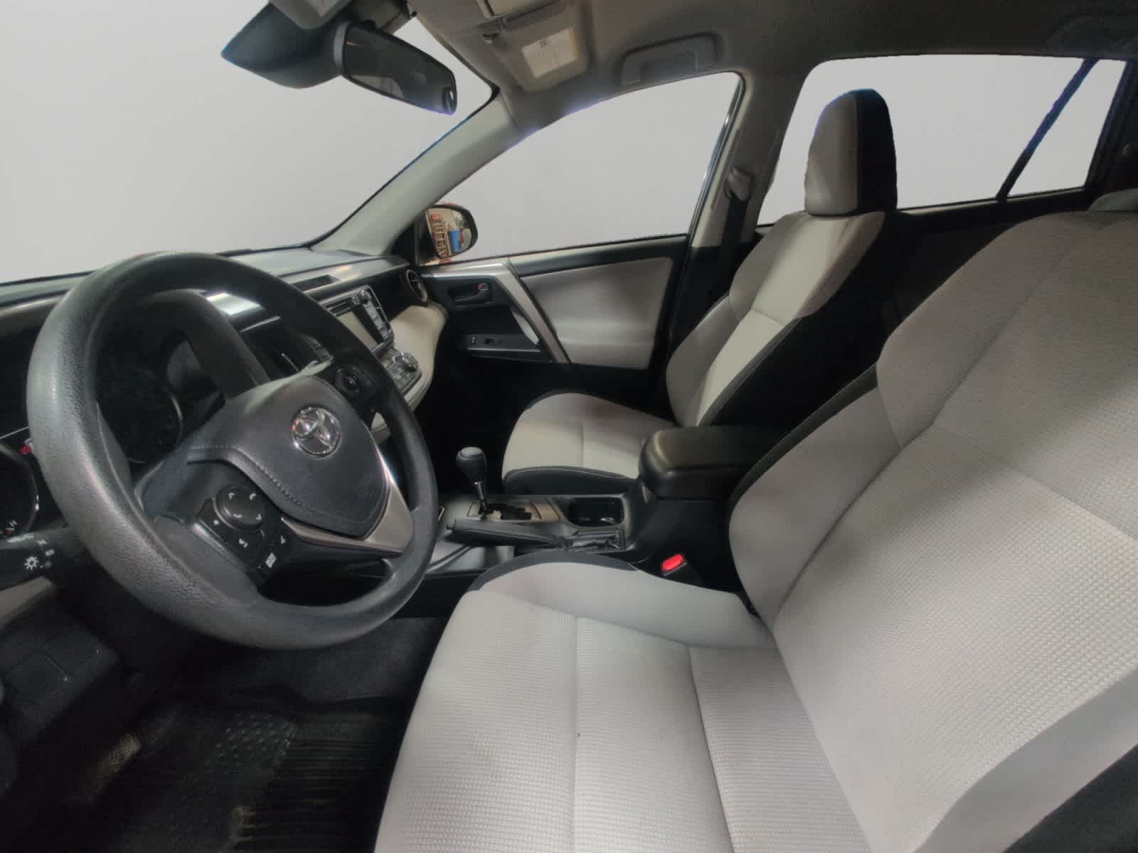 2018 Toyota RAV4 Hybrid LE Plus